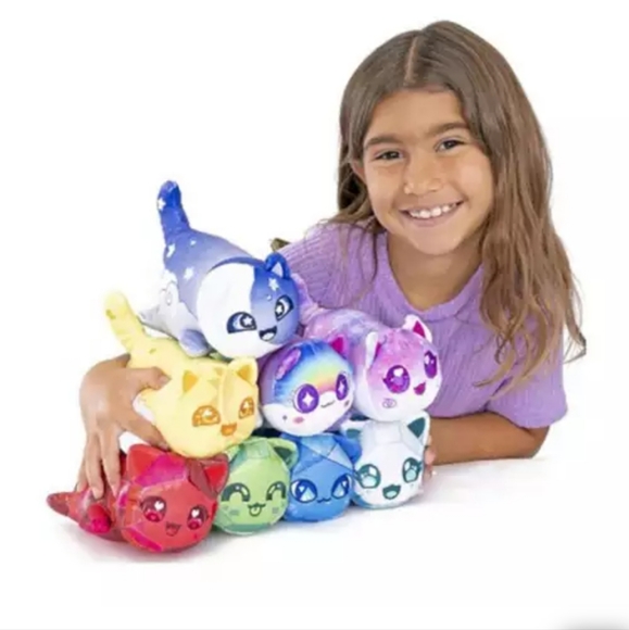 Aphmau MeeMeows RUBY RED 6" Celestial Litter 4 Plush Cat Kitten Toy SEALED - Picture 4 of 12